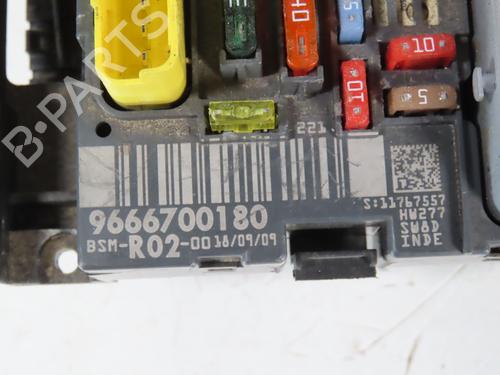 Fuse box PEUGEOT 3008 I MPV (0U_) 1.6 HDi | BP29601439E1 