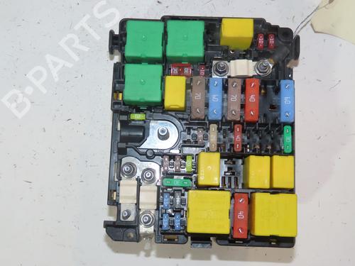 Used Fuse box PEUGEOT 308 II (LB_, LP_, LW_, LH_, L3_) 1.2 THP 130 (131 hp) 29137096