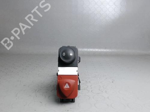 Used Warning switch RENAULT MEGANE II (BM0/1_, CM0/1_) 1.5 dCi (BM0F, BM0T, BM2B, CM0F, CM0T) (82 hp) 23161060