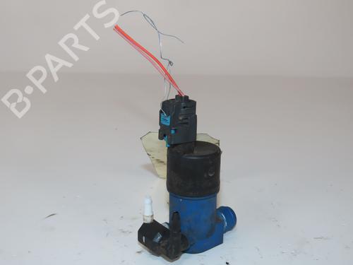 Used Washer pump RENAULT CAPTUR I (J5_, H5_) 0.9 TCe 90 (90 hp) 24822402