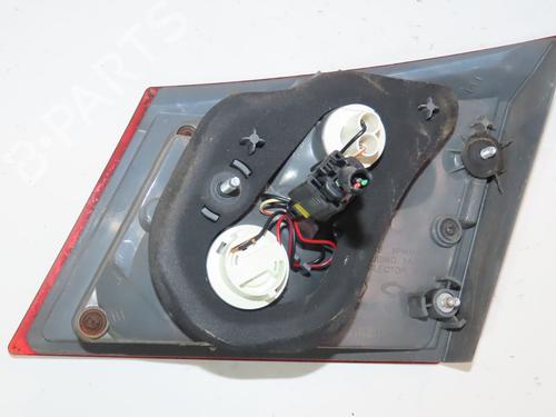 Used Left tailgate light RENAULT LATITUDE (L70_) 2.0 dCi 150 (L70H) (150 hp) 27393748