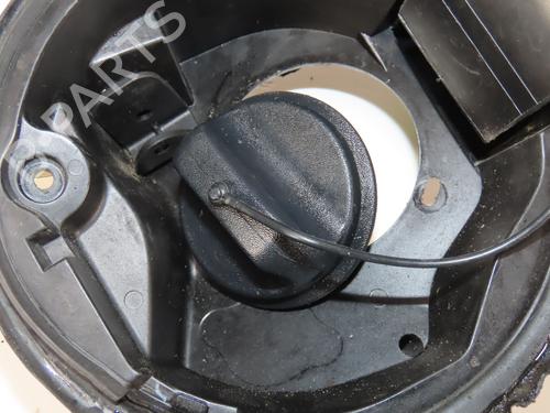 fuel-flap-renault-clio-iv-bh_-2012-2013-2014-2015-2016-2017-2018-2019-2020-2021-31911728 main image