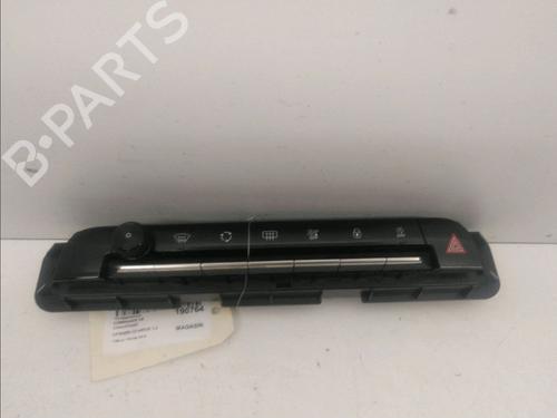 Used Climate control CITROËN C5 AIRCROSS (A_) 1.2 PureTech 130 (ARHNSJ) (131 hp) 15643977