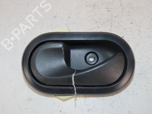 Used Front left interior door handle DACIA SANDERO 1.5 dCi (68 hp) 29137170