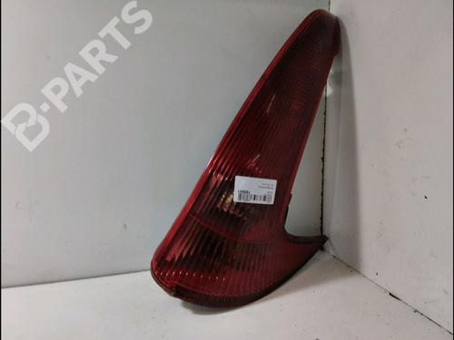 right-taillight-peugeot-206-sw-2ek-20-hdi-6351r4-2002-10686422 main image