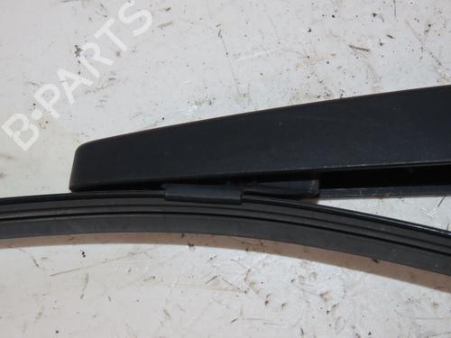 Used Rear windshield wiper arm Rear windshield wiper arm 38313952 38313952