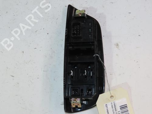 Used Left front window switch HYUNDAI COUPE II (GK) 2.0 GLS (143 hp) 28121116