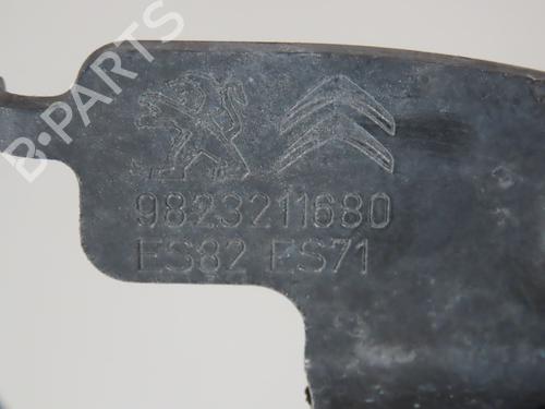 Dørhængsel/Dørbegrænser PEUGEOT 208 II (UB_, UP_, UW_, UJ_) 1.2 PureTech 100 (101 hp) 31605605