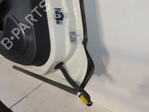 Dør venstre bagtil Dør venstre bagtil RENAULT CAPTUR I (J5_, H5_) 0.9 TCe 90 (90 hp) 37530466 37530466