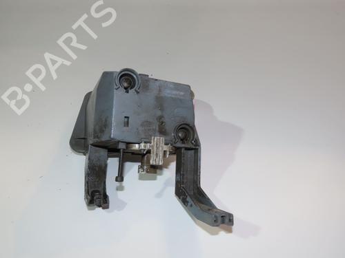 right-front-fog-light-ford-focus-c-max-dm2-2003-2004-2005-2006-2007-36485785 main image