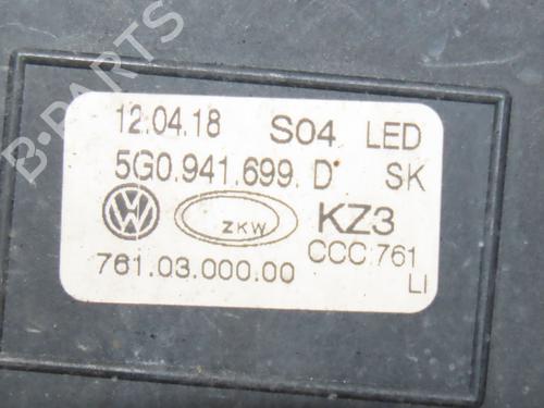 Used Left front fog light VW GOLF VII (5G1, BQ1, BE1, BE2) 2.0 GTD (184 hp) 29846177