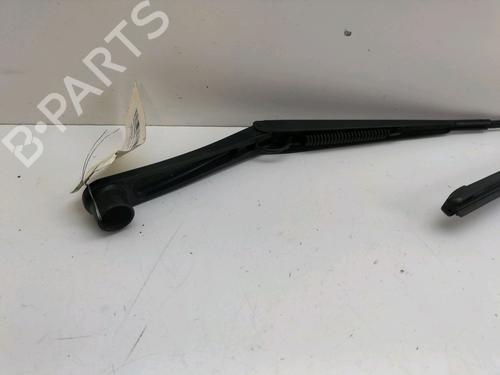 Used Front windshield wiper arm CHRYSLER PT CRUISER (PT_) 2.2 CRD (121 hp) 14901155
