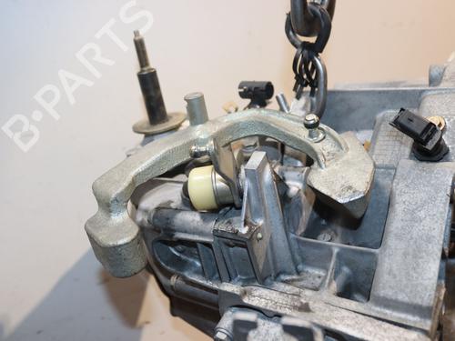 Used Gearbox PEUGEOT 406 (8B) 2.2 (158 hp) 30187773