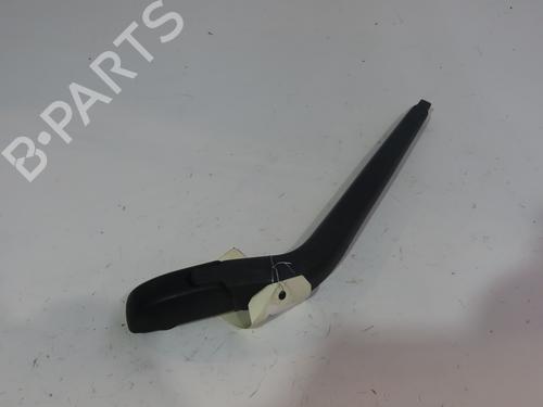 Used Rear windshield wiper arm TOYOTA AURIS (_E15_) 1.4 D-4D (NDE150_, NDE150R) (90 hp) 18066641