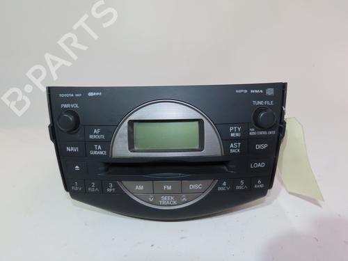 Used Radio TOYOTA RAV 4 III (_A3_) 2.2 D 4WD (ALA30_, ALA30R) (136 hp) 18124885