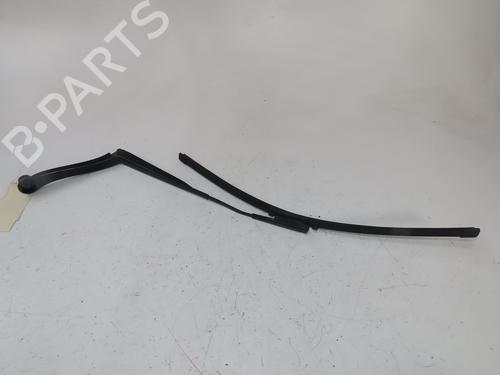 Used Front windshield wiper arm RENAULT KOLEOS I (HY_) 2.0 dCi (HY0K) (150 hp) 19271826