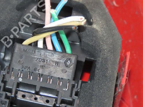 Venstre baglygte RENAULT CLIO II (BB_, CB_) 1.5 dCi (B/C2J) (68 hp) 30048094