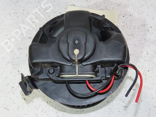 Used Heater blower motor RENAULT TWINGO II (CN0_) 1.2 16V (CN04, CN0B) (75 hp) 23447814