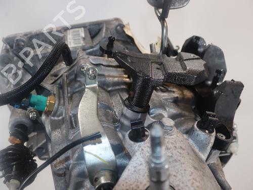 Used Gearbox Gearbox DACIA DUSTER (PYM_, PYN_) 1.0 ECO G-100 (101 hp) 33008842 33008842