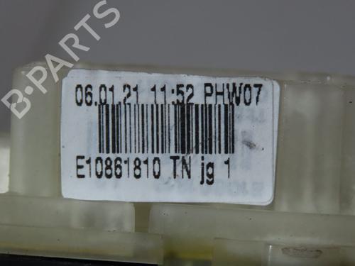 Steering column stalk RENAULT TWINGO III (BCM_, BCA_) 1.0 SCe 65 (BCMJ) | BP29516563I23