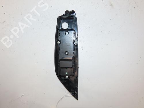 Venstre Foran elrute bryter Venstre Foran elrute bryter TOYOTA YARIS (_P21_, _PA1_, _PH1_) 1.5 Hybrid (MXPH10, MXPH11) (116 hp) 37276918 37276918