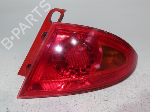 Right taillight SEAT LEON (1P1) 1.6 TDI | BP24489937C35