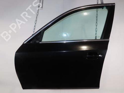 Used Left front door BMW 5 Touring (E61) 525 d (163 hp) 24488600