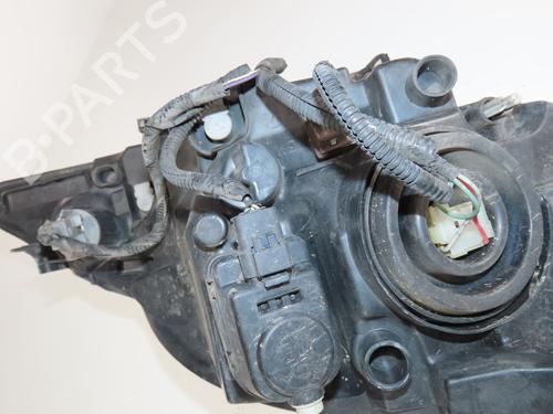 Used Left headlight PEUGEOT 107 (PM_, PN_) 1.0 (68 hp) 31911908