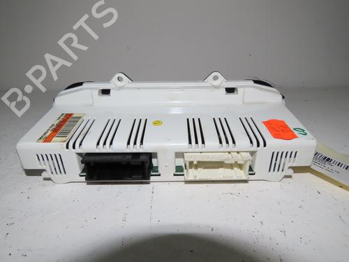 Used Climate control FORD FIESTA V (JH_, JD_) 1.3 (69 hp) 15077349