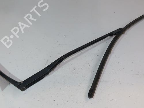 Used Front windshield wiper arm AUDI A3 (8P1) 2.0 TDI quattro (170 hp) 28572681