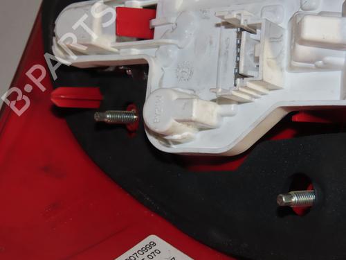 Used Right taillight Right taillight 29344775 29344775
