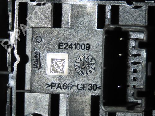 Used Left front window switch DACIA SANDERO III 1.0 TCe 100 ECO-G (101 hp) 17657723