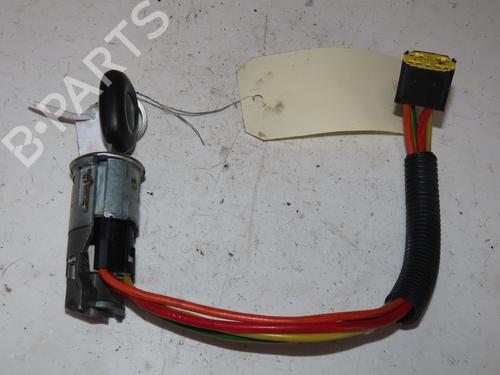 Contactslot RENAULT SCÉNIC I MPV (JA0/1_, FA0_) 1.6 (JA00, JA16, JA15, JA19, JA1V, JA2B, JA2C, JA0B,... (107 hp) 28685480