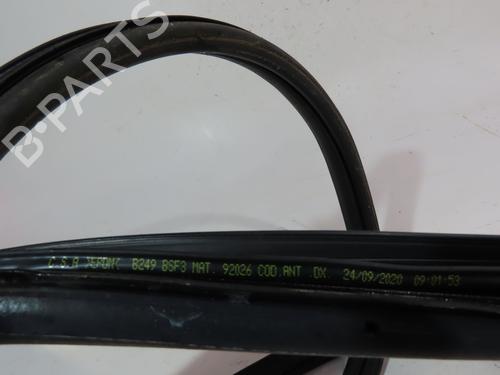 BP19089811C142 main image