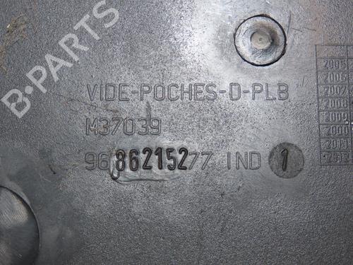 Handskerum PEUGEOT 207 (WA_, WC_) 1.4 (73 hp) 29872769