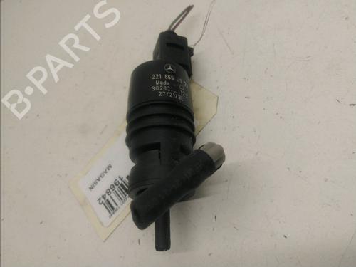 Used Washer pump MERCEDES-BENZ SPRINTER 3,5-t Van (B907, B910) 315 CDI RWD (907.631, 907.633, 907.635, 907.637) (150 hp) 15492969