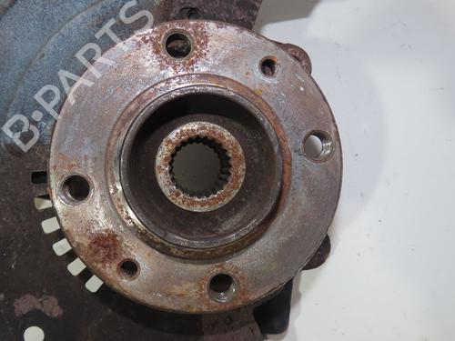 Used Right front steering knuckle RENAULT CLIO V (B7_) 1.5 Blue dCi 115 (B7AD) (116 hp) 20128534