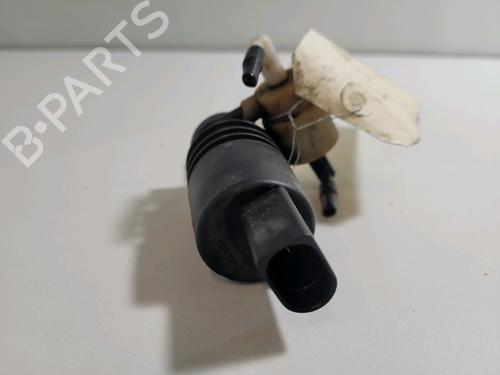 Used Washer pump Washer pump VW POLO IV (9N_, 9A_) 1.4 TDI (75 hp) 14901922 14901922