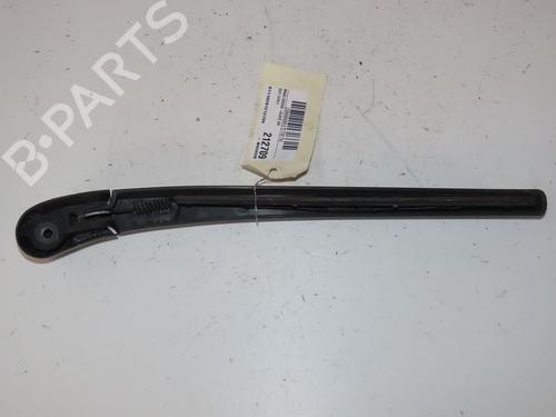 Used Rear windshield wiper arm Rear windshield wiper arm 37186513 37186513