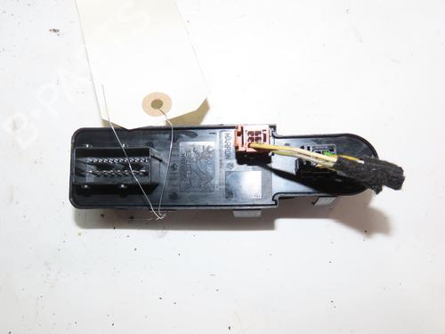 Venstre fortil elrude kontakt Venstre fortil elrude kontakt CITROËN C3 Picasso (SH_) 1.6 HDI 90 (92 hp) 39893457 39893457