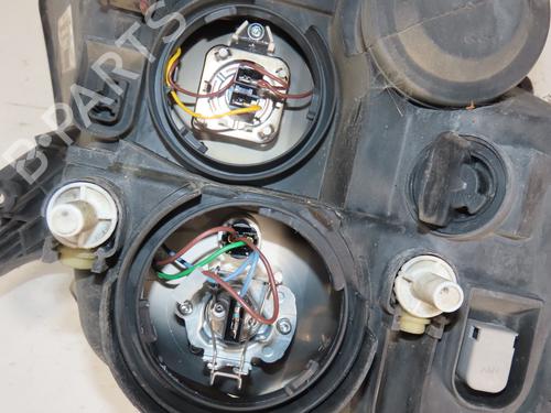 Scheinwerfer links für OPEL MERIVA A MPV (X03) 1.4 16V Twinport (E75) (90 hp) 29929916