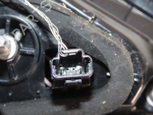 Used Right tailgate light RENAULT CLIO V (B7_) 1.5 Blue dCi 85 (B7AG) (86 hp) 31372315