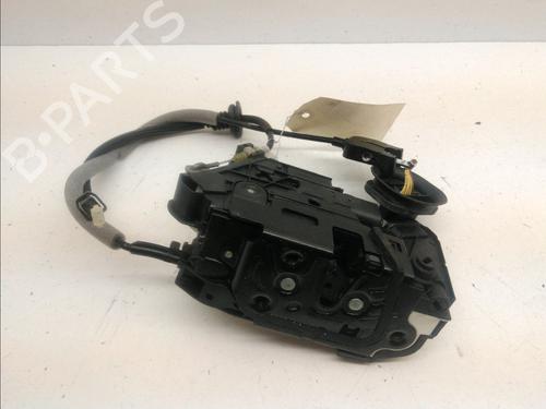 Cerradura puerta trasera derecha VW GOLF VI (5K1) 1.6 TDI (105 hp) 15547229