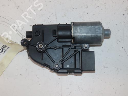 sunroof-engine-porsche-panamera-970-2009-2010-2011-2012-2013-2014-2015-2016-2017-40615241 main image