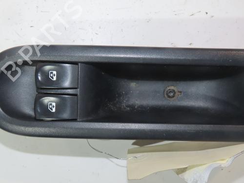 Left front window switch RENAULT TWINGO II (CN0_) 1.5 dCi (CN0E) | BP29414877I27 