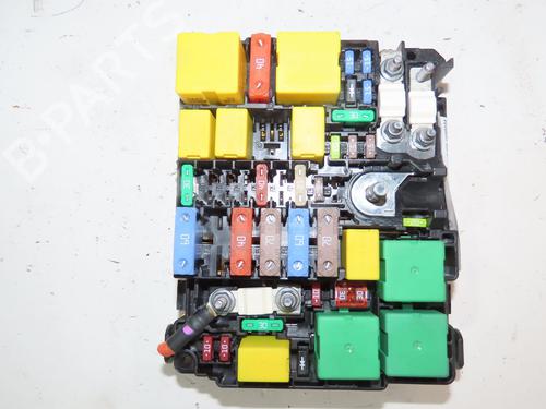 fuse-box-peugeot-308-ii-lb_-lp_-lw_-lh_-l3_-2013-2014-2015-2016-2017-2018-2019-2020-2021-28445605 main image