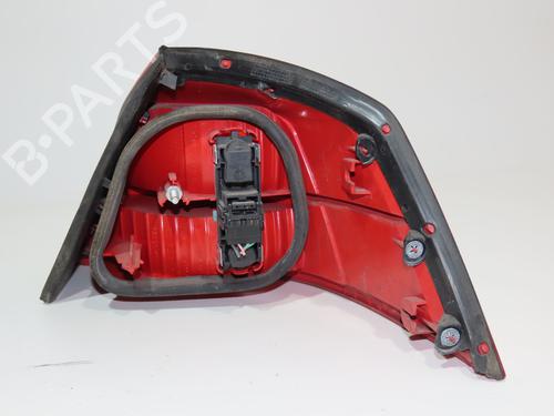 Used Left taillight Left taillight RENAULT VEL SATIS (BJ0_) 3.5 V6 (BJ0R, BJ0V, BJ0U) (241 hp) 14962358 14962358