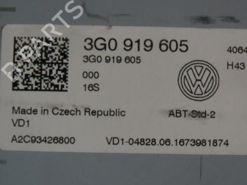 radio-vw-golf-vii-5g1-bq1-be1-be2-2012-2013-2014-2015-2016-2017-2018-2019-2020-2021-28485490 main image