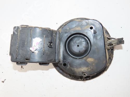 fuel-flap-renault-megane-iii-hatchback-bz01_-b3_-2008-36244627 main image
