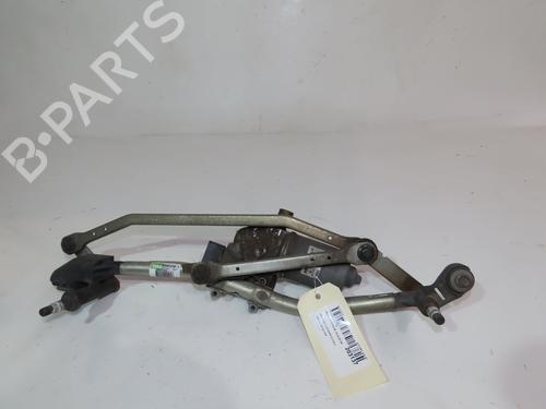 Used Front wiper motor RENAULT LAGUNA III (BT0/1) 2.0 dCi (BT01, BT08, BT09, BT0E, BT0K, BT12, BT1C, BT1D,... (150 hp) 18824907